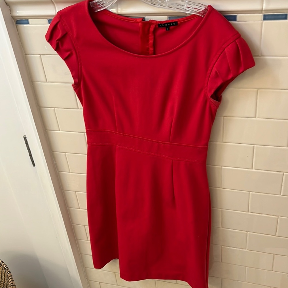 Theory dress - perfect for return to the office (🥲)